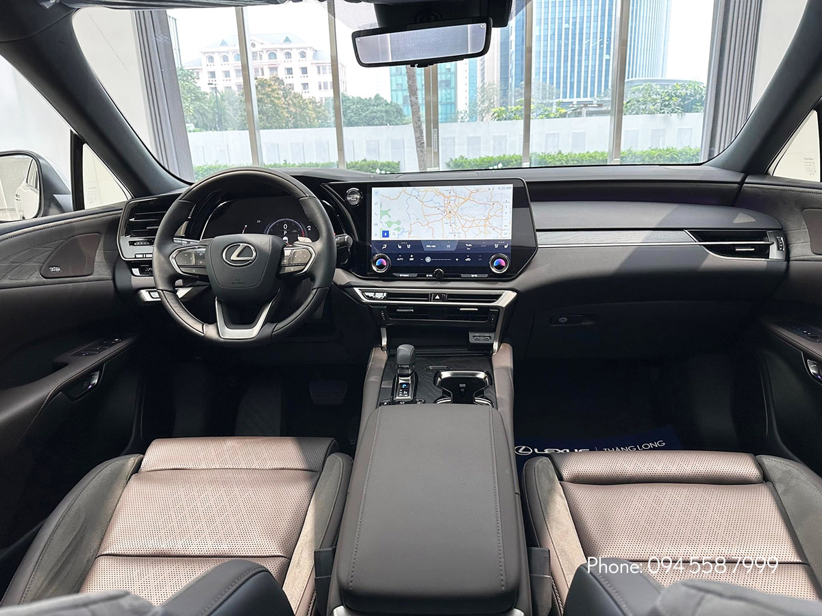 Hệ thống camera 360 độ của Lexus RX 350 Luxury 